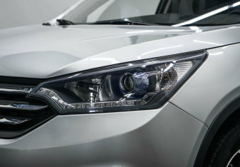 Подержанный автомобиль DongFeng AX7 2018 года (5 фото)