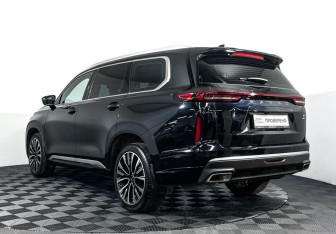 Подержанный автомобиль Exeed VX 2023 года (7 фото)