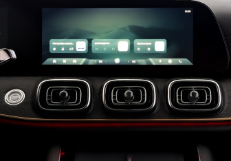 Подержанный автомобиль Jaecoo J8 2024 года (15 фото)