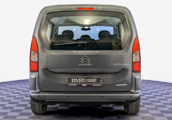 Подержанный автомобиль Citroen Berlingo 2021 года (6 фото)