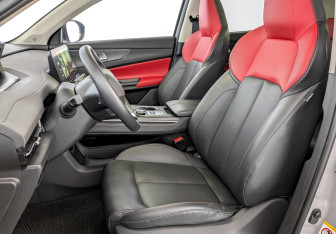 Подержанный автомобиль Changan CS55PLUS 2023 года (20 фото)