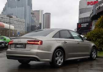Подержанный автомобиль Audi A6 Sedan 2017 года (4 фото)