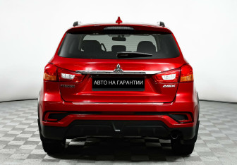 Подержанный автомобиль Mitsubishi ASX 2019 года (4 фото)