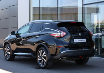 Подержанный автомобиль Nissan Murano Suv 2020 года (7 фото)