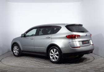 Подержанный автомобиль Subaru Tribeca 2006 года (7 фото)