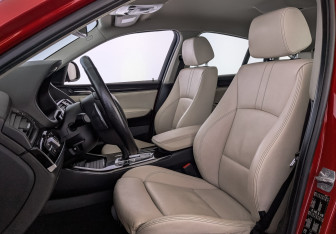 Подержанный автомобиль BMW X4 2018 года (20 фото)