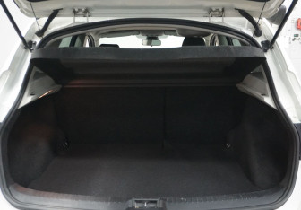 Подержанный автомобиль Nissan Qashqai 2013 года (9 фото)