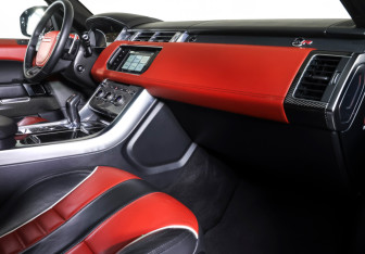 Подержанный автомобиль Land Rover Range Rover Sport 2016 года (10 фото)