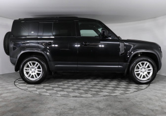 Подержанный автомобиль Land Rover Defender Suv 2022 года (4 фото)