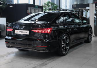Подержанный автомобиль Audi A6 Sedan 2019 года (4 фото)