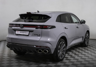 Подержанный автомобиль Changan UNI-K 2023 года (5 фото)