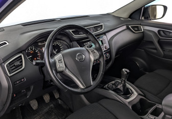 Подержанный автомобиль Nissan Qashqai 2018 года (15 фото)