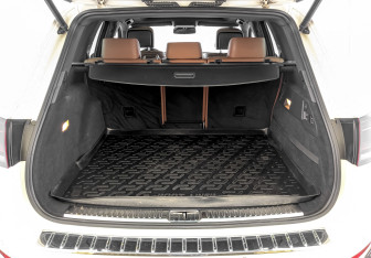 Подержанный автомобиль Volkswagen Touareg 2014 года (10 фото)