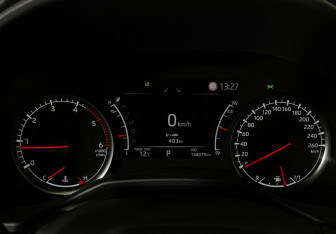 Подержанный автомобиль Toyota Land Cruiser Suv 2021 года (11 фото)