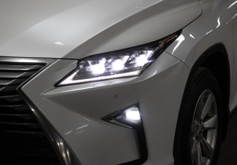 Подержанный автомобиль Lexus RX 2017 года (22 фото)