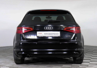 Подержанный автомобиль Audi A3 Hatchback 2014 года (5 фото)