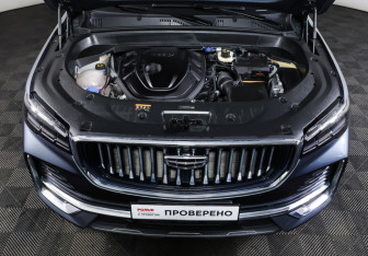 Подержанный автомобиль Geely Monjaro 2023 года (9 фото)