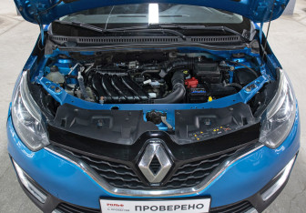 Подержанный автомобиль Renault Kaptur 2018 года (9 фото)