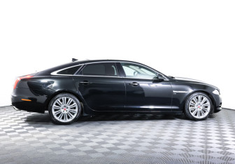 Подержанный автомобиль Jaguar XJ 2013 года (4 фото)