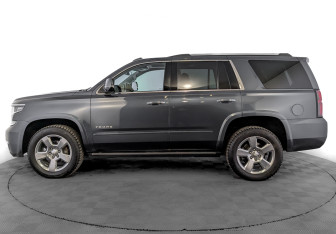 Подержанный автомобиль Chevrolet Tahoe 2020 года (8 фото)