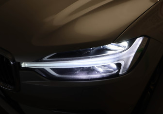 Подержанный автомобиль Volvo XC60 2019 года (26 фото)