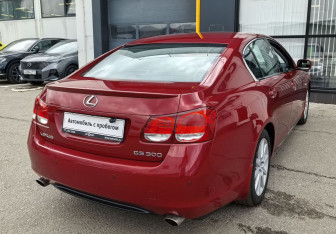 Подержанный автомобиль Lexus GS 2007 года (5 фото)