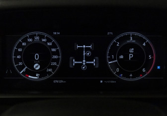 Подержанный автомобиль Land Rover Discovery 2018 года (11 фото)