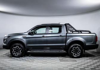 Подержанный автомобиль JAC T9 2024 года (8 фото)