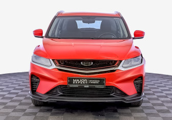 Подержанный автомобиль Geely Coolray 2023 года (2 фото)