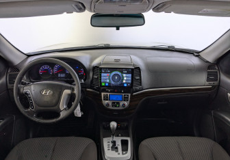 Подержанный автомобиль Hyundai Santa Fe 2012 года (14 фото)