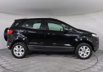 Подержанный автомобиль Ford EcoSport 2016 года (4 фото)