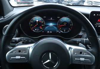 Подержанный автомобиль Mercedes-Benz GLC Coupe 2019 года (11 фото)