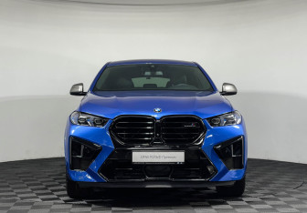 Подержанный автомобиль BMW X6 2019 года (3 фото)