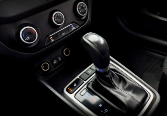 Подержанный автомобиль Hyundai Creta 2017 года (25 фото)