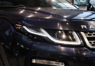Подержанный автомобиль Land Rover Range Rover Evoque 2017 года (27 фото)