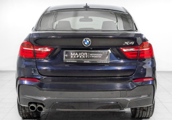 Подержанный автомобиль BMW X4 2018 года (6 фото)