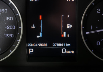 Подержанный автомобиль Land Rover Freelander 2013 года (13 фото)