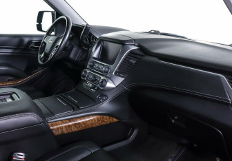 Подержанный автомобиль Chevrolet Tahoe 2015 года (7 фото)