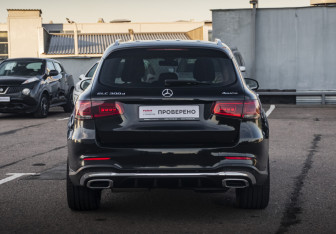Подержанный автомобиль Mercedes-Benz GLC Coupe 2019 года (6 фото)