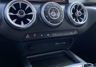 Подержанный автомобиль Tank 300 2023 года (14 фото)