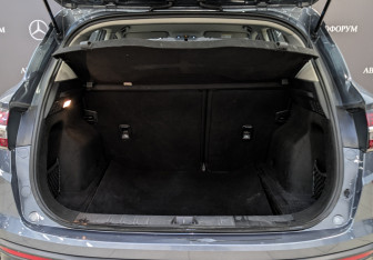 Подержанный автомобиль Geely Coolray 2022 года (10 фото)