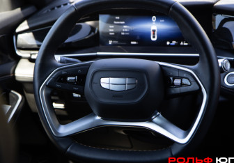 Подержанный автомобиль Geely Preface 2024 года (12 фото)