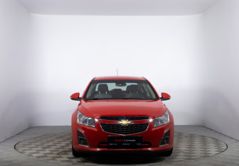 Подержанный автомобиль Chevrolet Cruze Sedan 2013 года (2 фото)