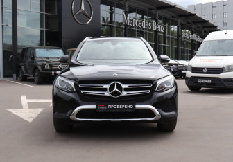 Подержанный автомобиль Mercedes-Benz GLC Coupe 2018 года (2 фото)