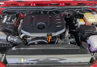 Подержанный автомобиль BAIC BJ40 2023 года (11 фото)