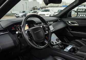 Подержанный автомобиль Land Rover Range Rover Velar 2018 года (10 фото)