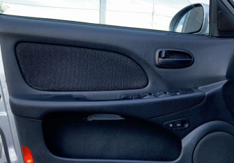 Подержанный автомобиль Hyundai Sonata 2007 года (15 фото)