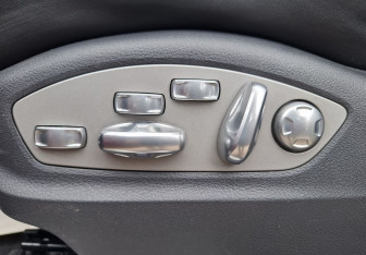Подержанный автомобиль Porsche Macan 2014 года (11 фото)