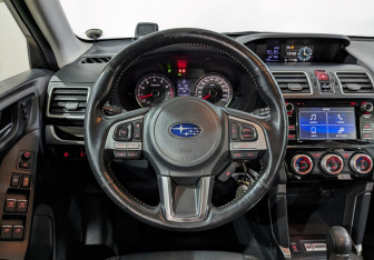 Подержанный автомобиль Subaru Forester Suv 2016 года (27 фото)