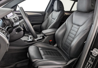 Подержанный автомобиль BMW X4 2019 года (20 фото)